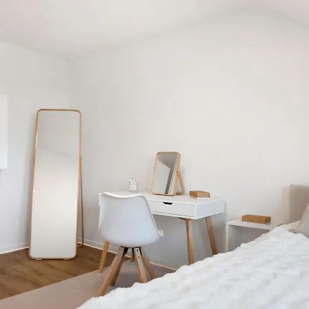 Lägenhet Naehe A1 Und Mercedes By Interhome