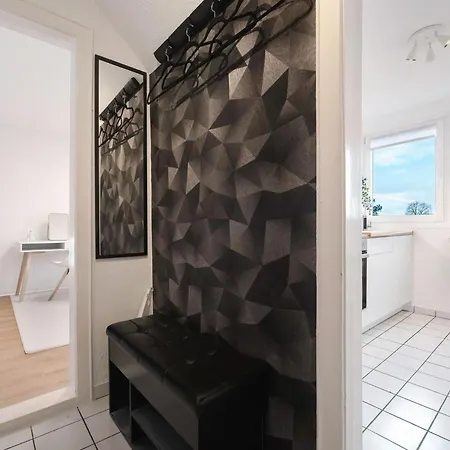 Naehe A1 Und Mercedes By Interhome * Bremen