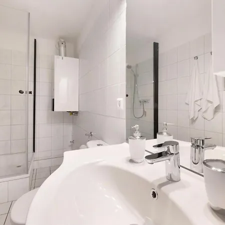 Apartment Naehe A1 Und Mercedes By Interhome Bremen